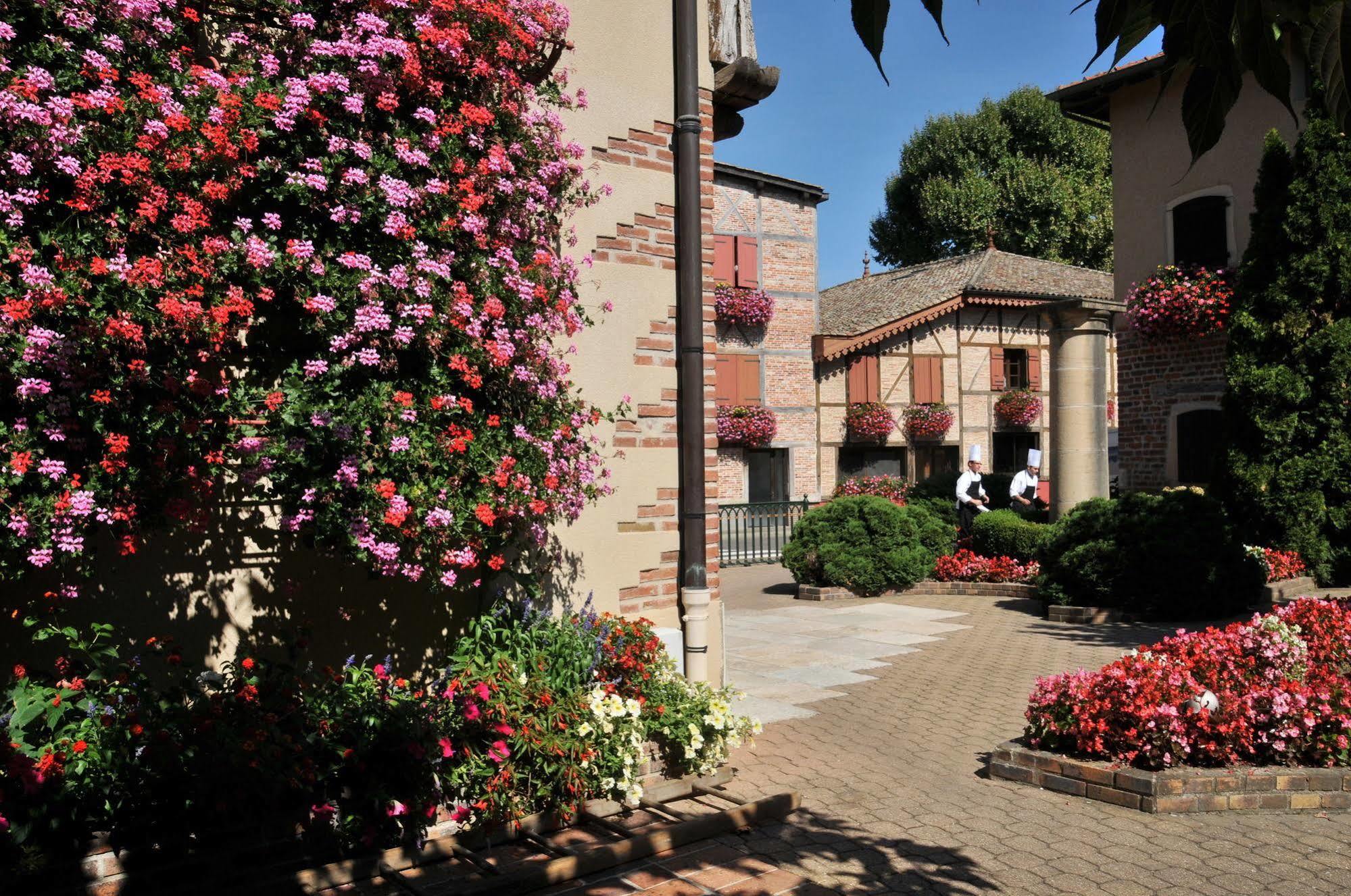 Les Saules Parc & Spa - Teritoria Vonnas Bagian luar foto